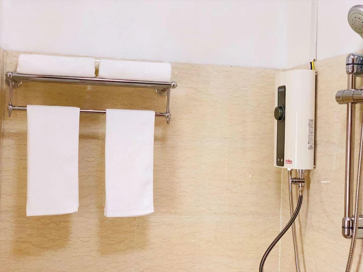 C & Y Hotel Γιανγκόν Εξωτερικό φωτογραφία